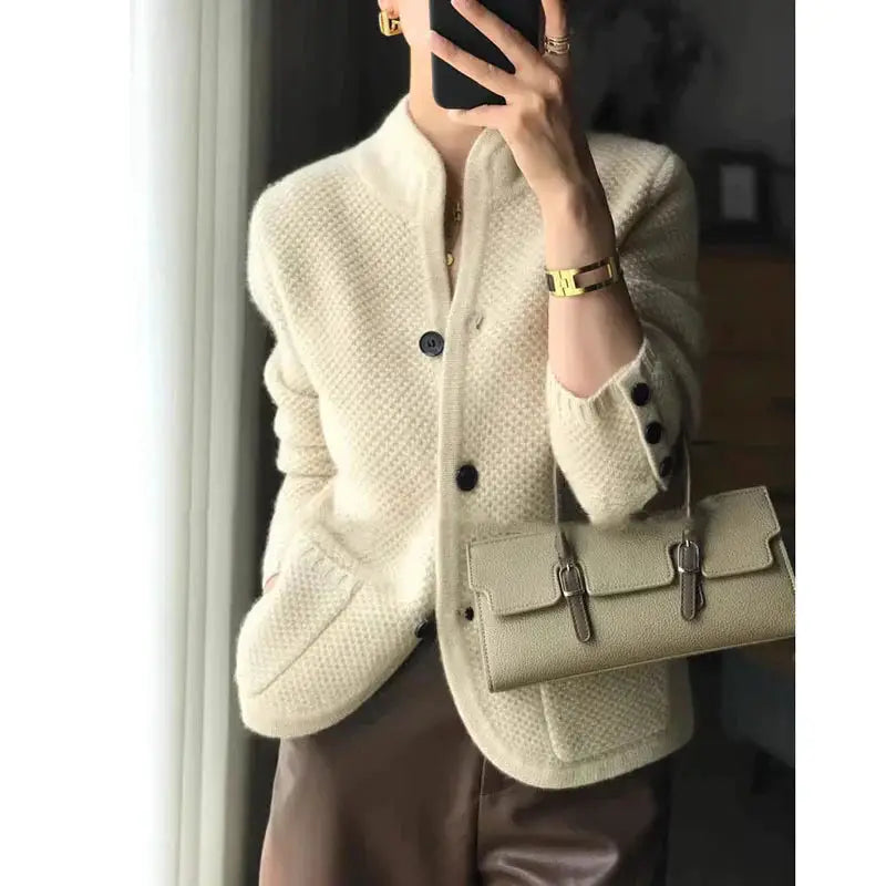 Cardigan Femme Chic Boutonné Taille Idéale - PanierRoyale