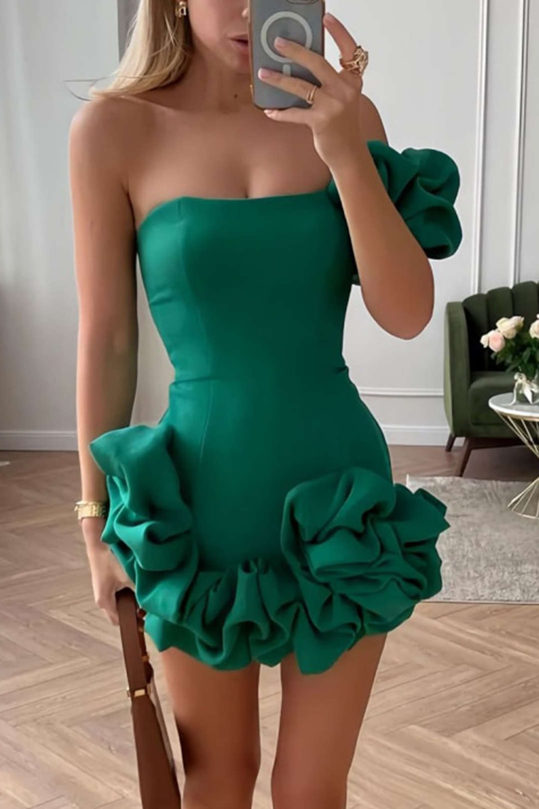 Robe Épaulette Corps Moulant Féminine avec Volants - BerlinGlamour