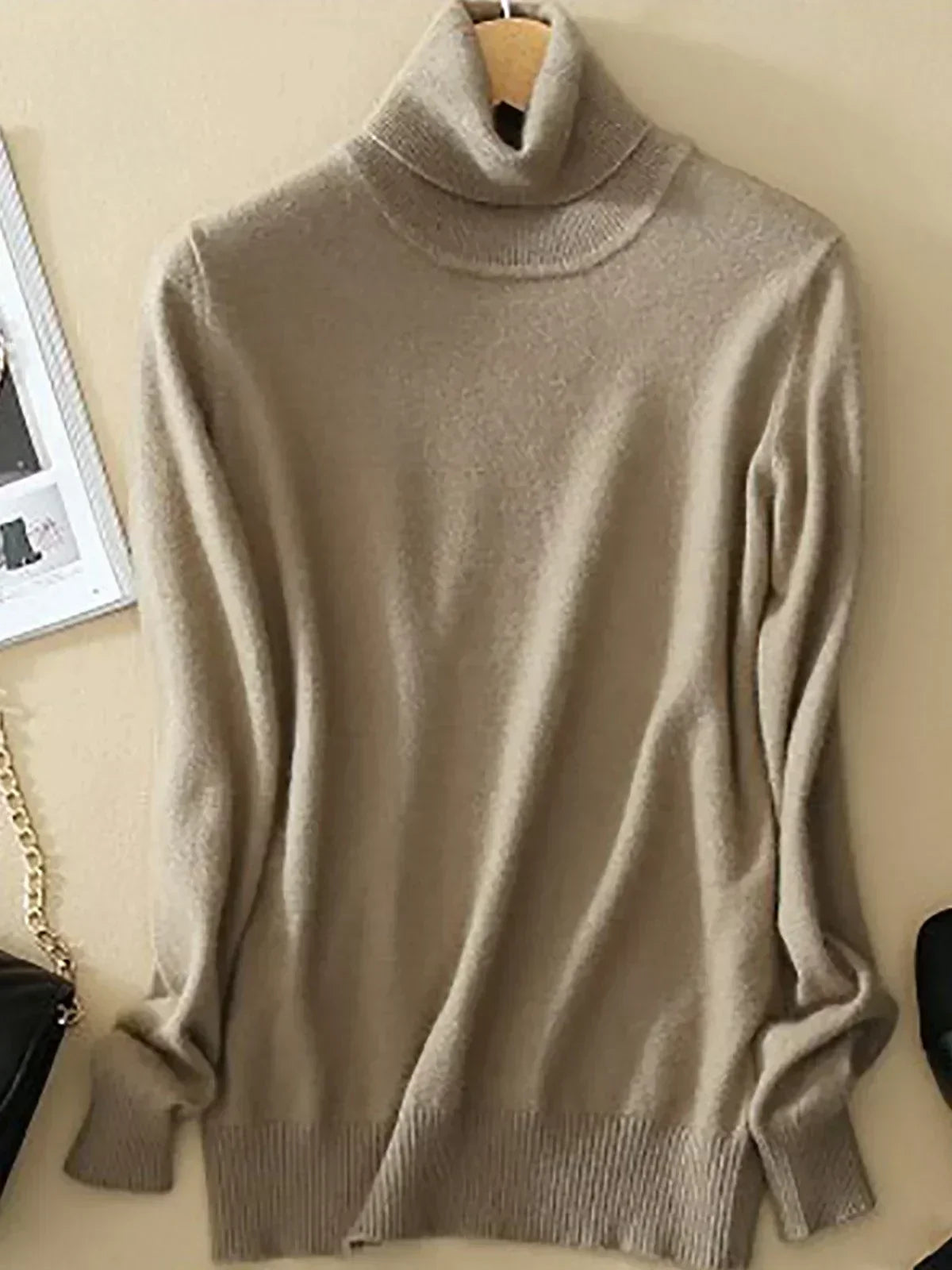 Pull Femme Noir Classique Col Rond