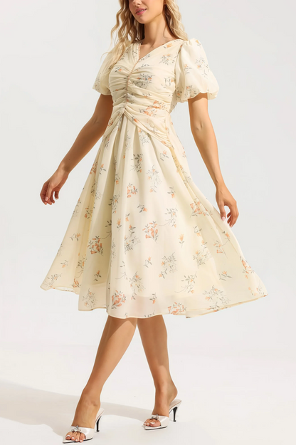 Robe Été Florale Col Décolleté pour Femme - LuxeStyle
