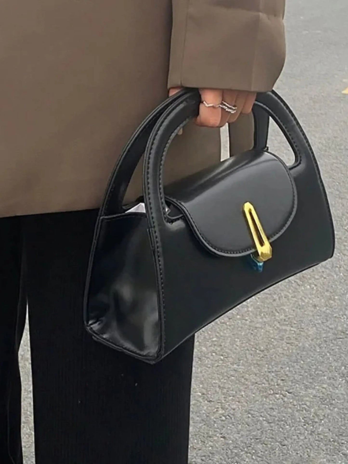 Sac à Main Noir Mini Chic en Cuir