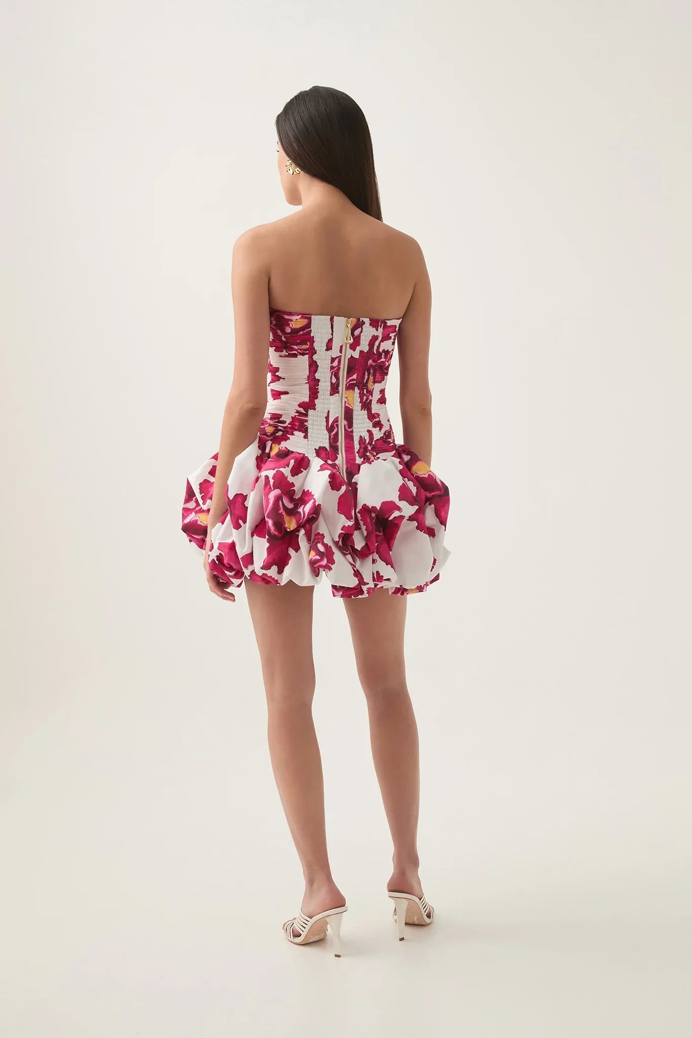Robe sans manches fleuri pour femme avec jupe ample