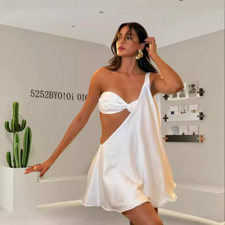 Robe Femme Satin Drapée Coupe Asymétrique - PanierRoyale