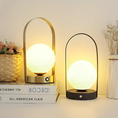 Lampe de Table LED Verre Clair Design Élégant - PanierRoyale