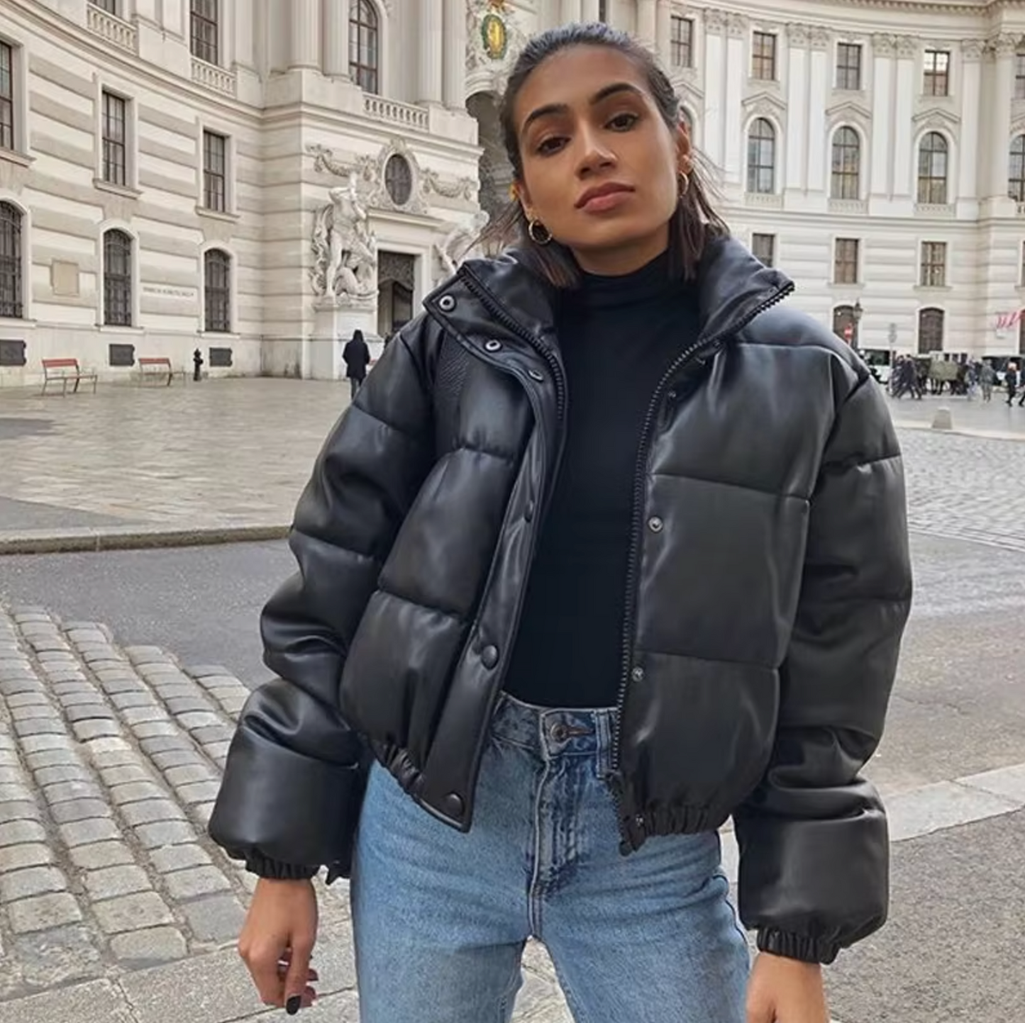 Veste Cuir Courte Féminine Hiver - PanierRoyale