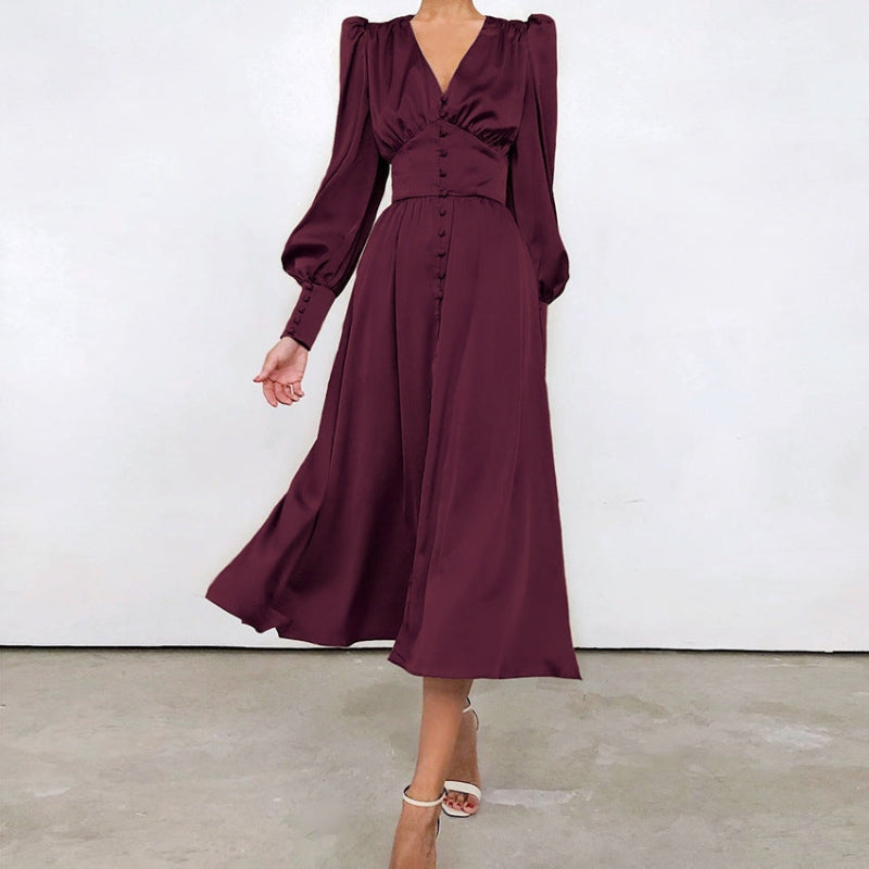 Robe de soirée élégante manches longues décolleté profond