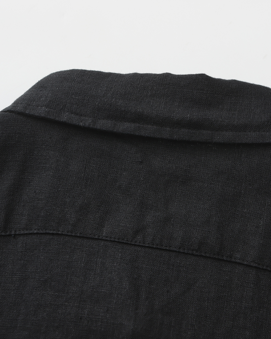 Tenue Été Homme : Chemisier Court, Pantalon Lin et Chaîne en Or