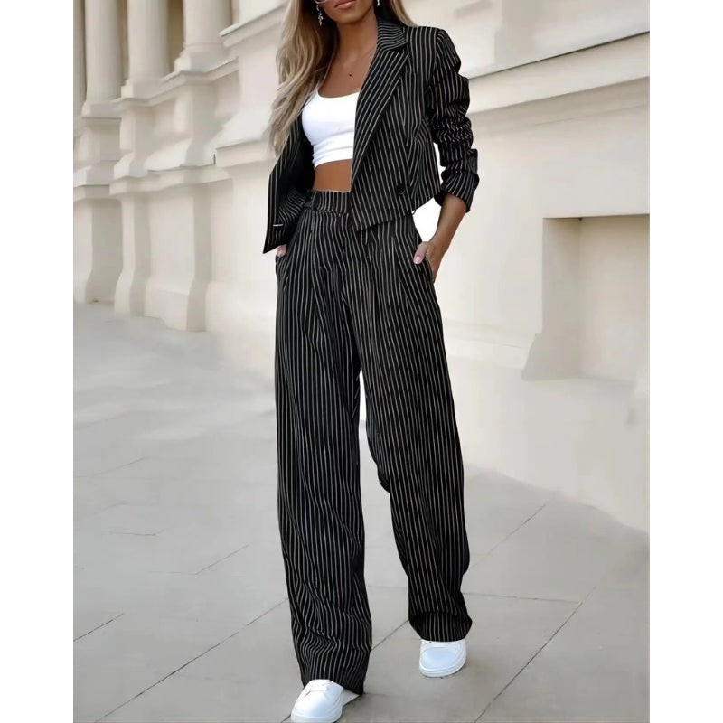 Costume Féminin Élégant Veste Courte Pantalon Large
