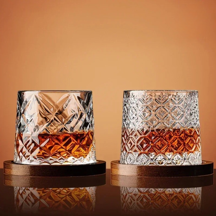 Verre Whisky Design Élégant en Cristal - PanierRoyale