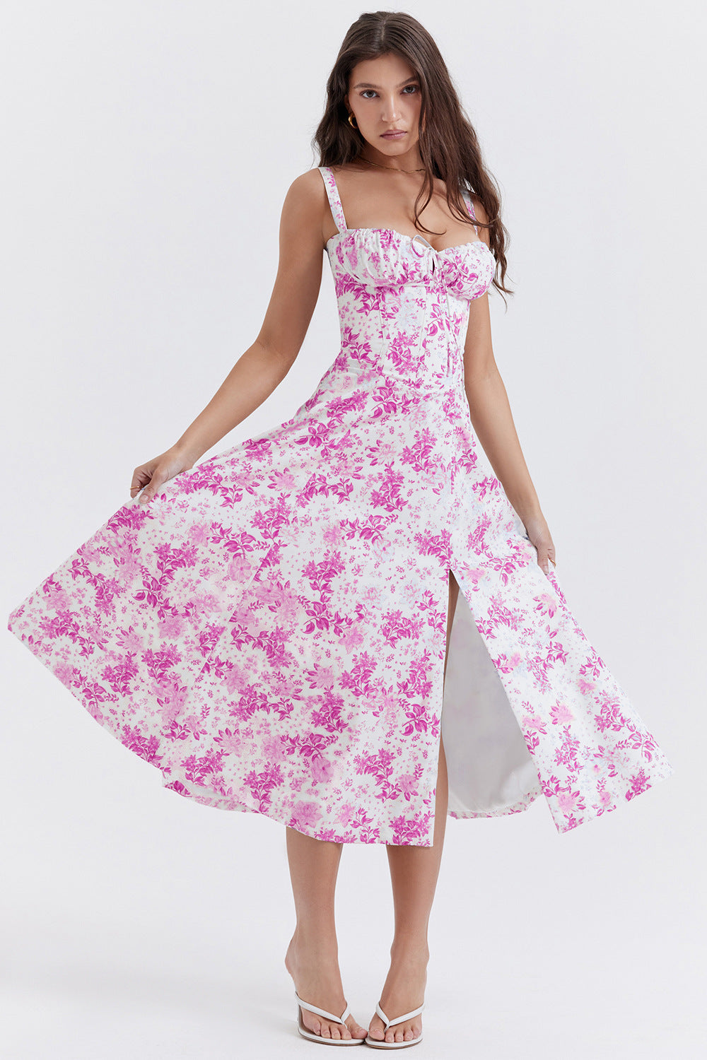 Robe Courte en Cuir Simili Féminine et Élégante