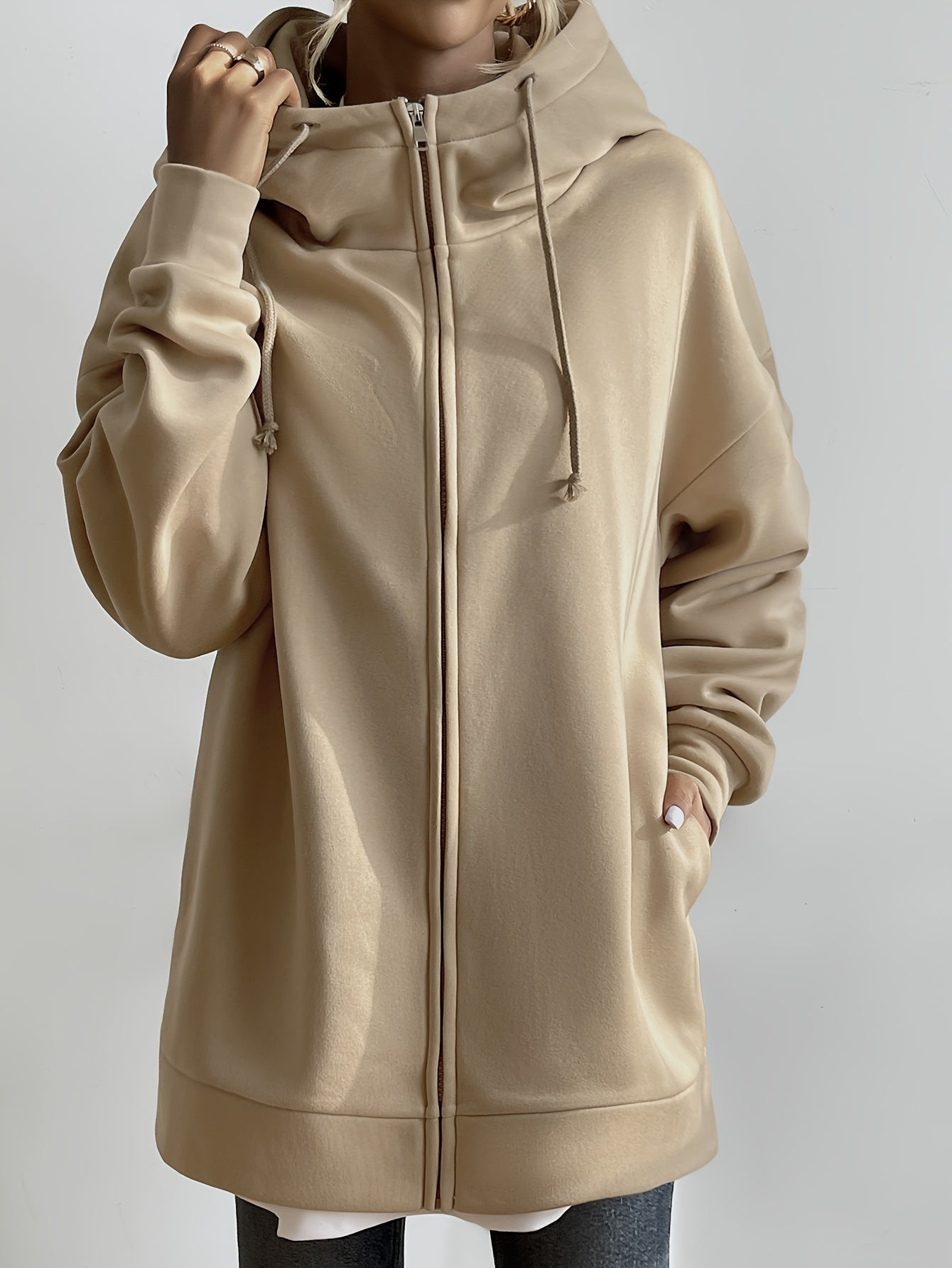 Veste à capuche streetwear confortable et tendance