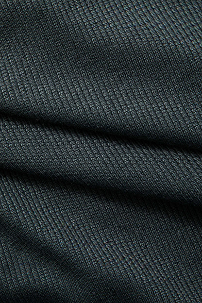 Veste et pantalon de sport femme pratique et confortable