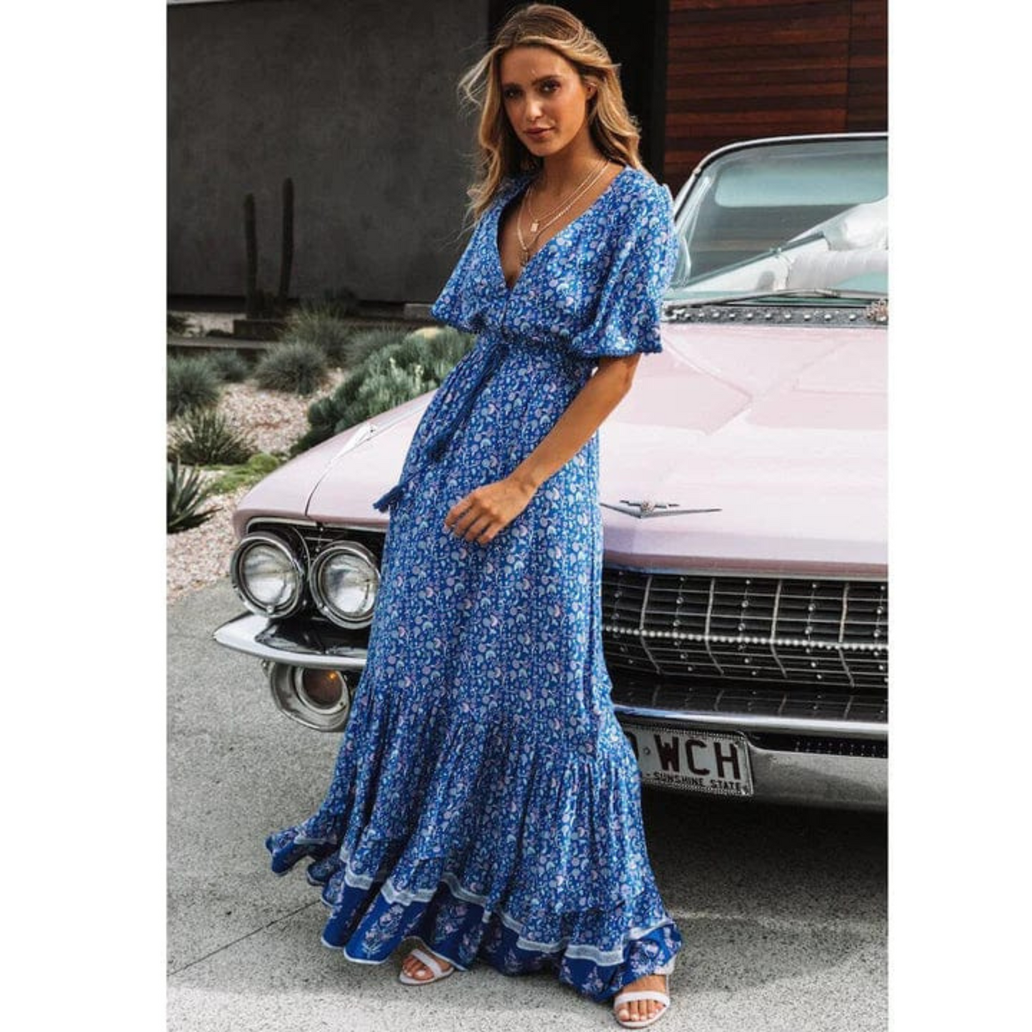 Robe Féminine Taille Cintrée Chic et Élégante