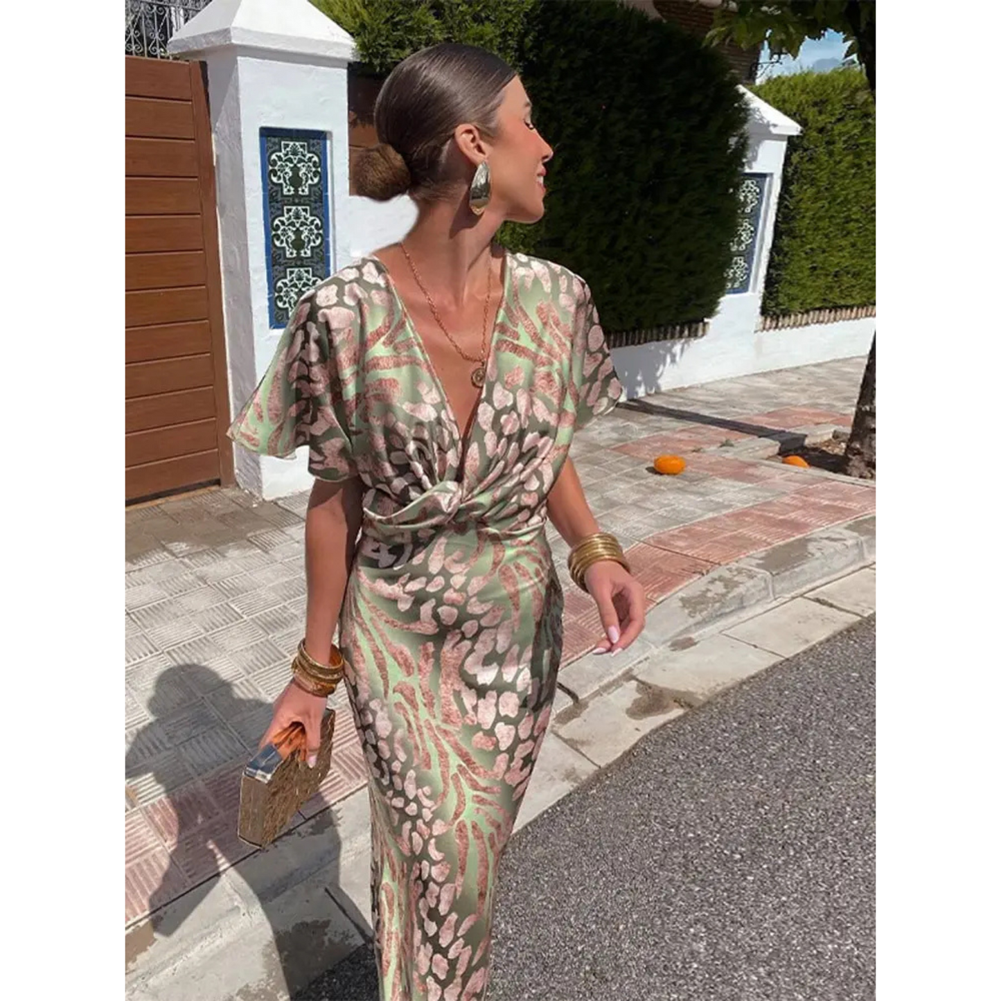 Robe Féminine Élégante V Décolleté