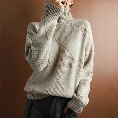 Pull Femme Long à Col Roulé Doux et Élégant