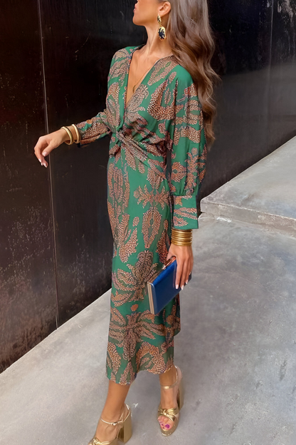 Robe Midi Élégante à Imprimé Floral avec Détail Twist