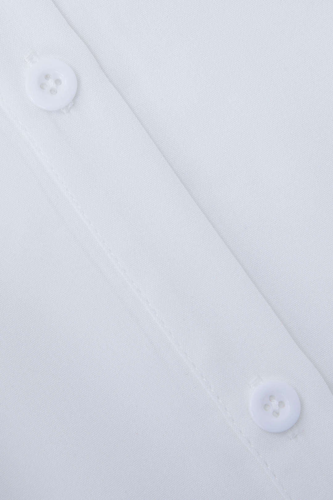 Chemise Blanche Oversize avec Ceinture et Col Classique