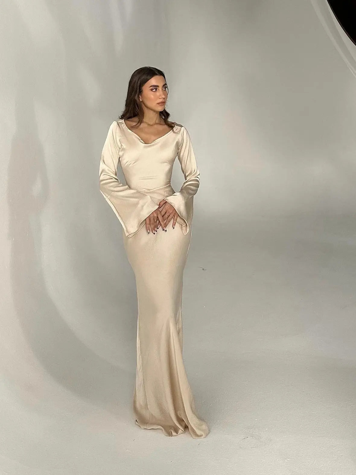Sophie | Langärmliges Maxikleid – Fließender Schnitt für Eleganz und Komfort Zendoo.de