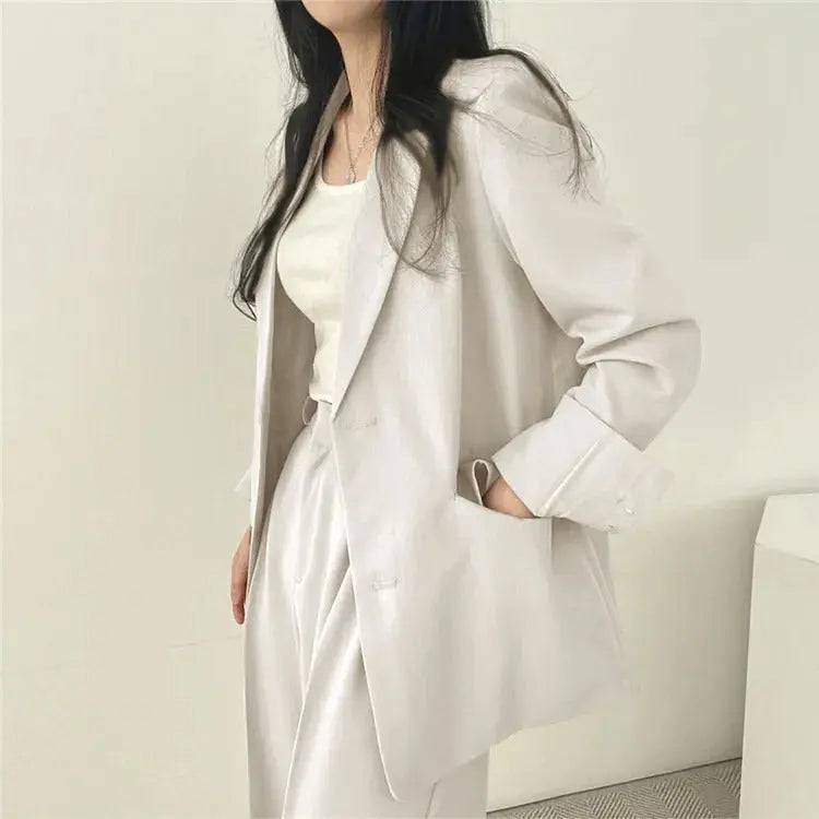 Athena | Einfarbiges Blazer- und gerade geschnittenes Hosen-Set für Damen Zendoo.de