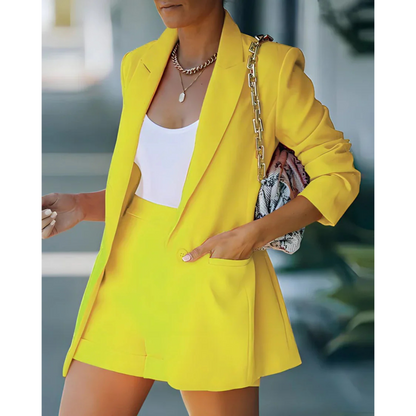 Costume Femme Élégant et Confortable