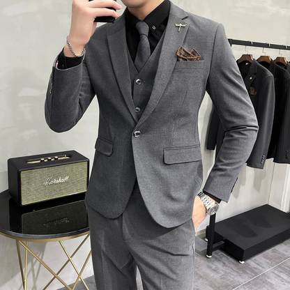 Costume Homme Noir Classique Trois Pièces avec Gilet et Cravate - PanierRoyale