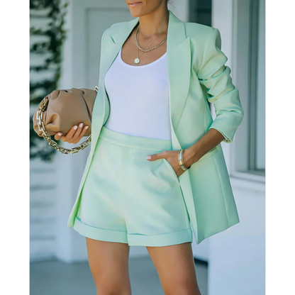 Costume Femme Élégant et Confortable