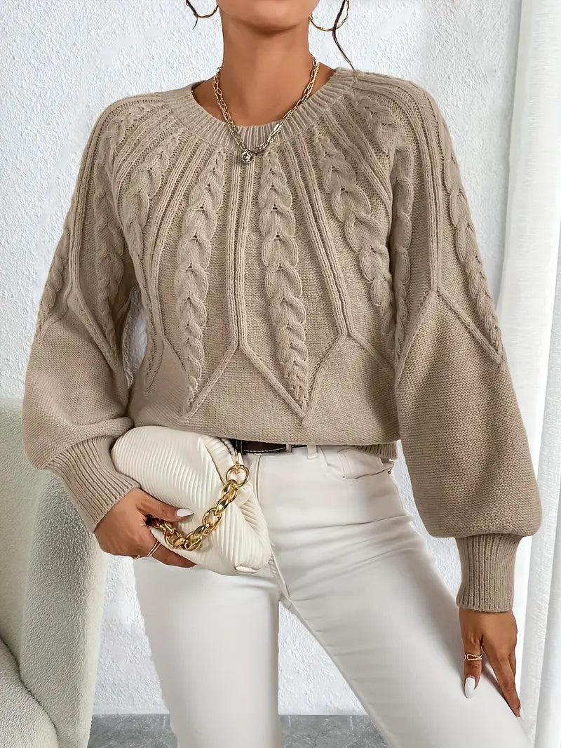 Pull Femme Tricoté Élégant avec Motif Tresse et Col Rond - BerlinGlamour