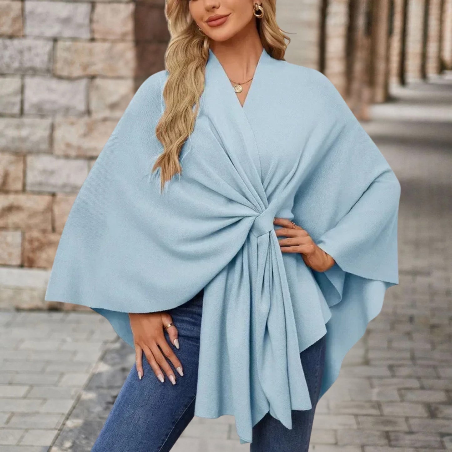 Top femme cape décolleté avec nœud devant