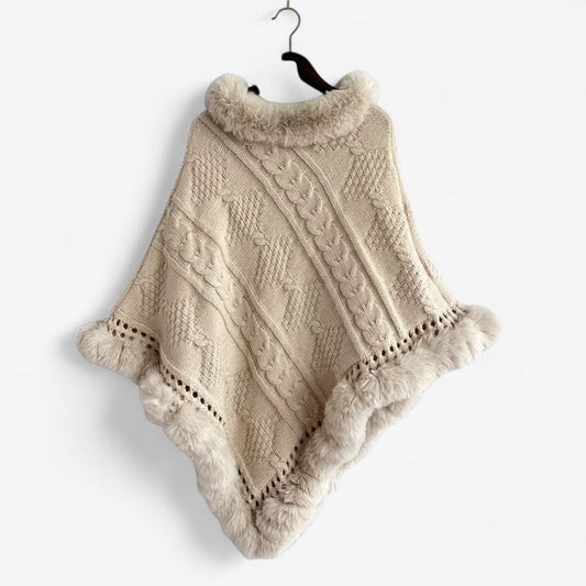 Poncho en Laine Doux au Col Fourré - PanierRoyale