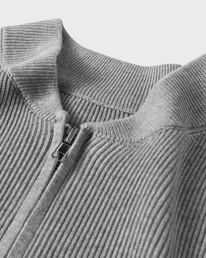 Pull en maille pour homme col montant à fermeture éclair