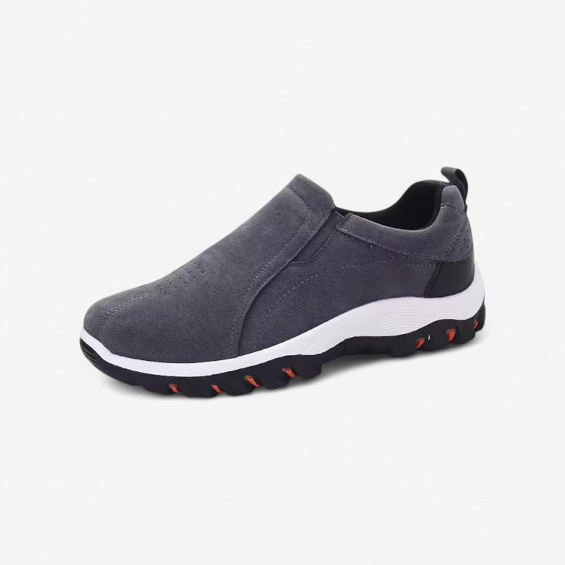 Chaussures de sécurité robustes avec semelle renforcée