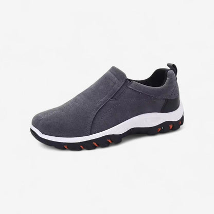 Chaussures de sécurité robustes avec semelle renforcée