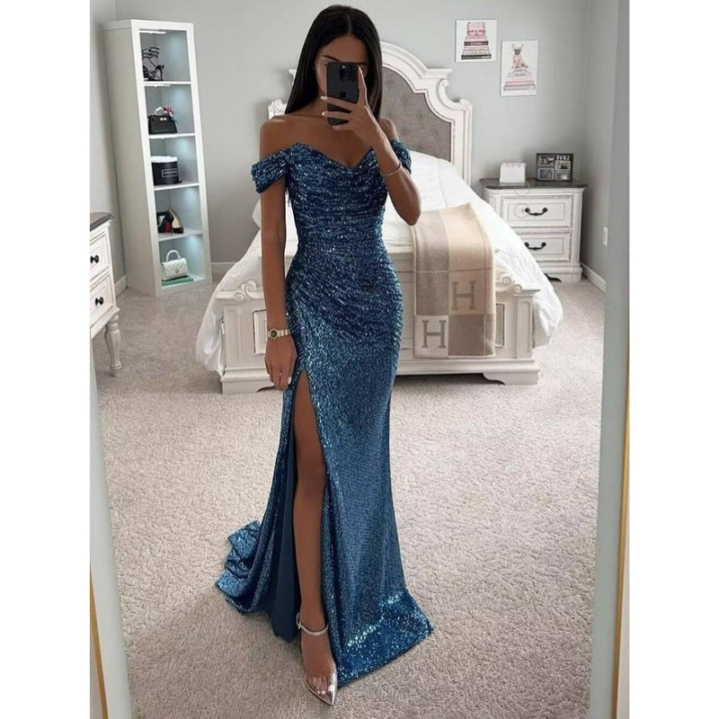 Robe de soirée chic avec fente et décolleté plongeant