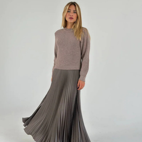 Robe Longue en Tricot Doux et Élégante - PanierRoyale