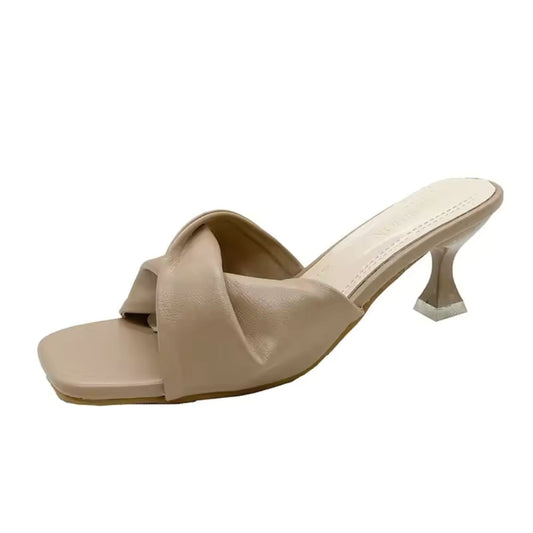 Chaussons Hauts Talons Élégants Rétro Chic - PanierRoyale
