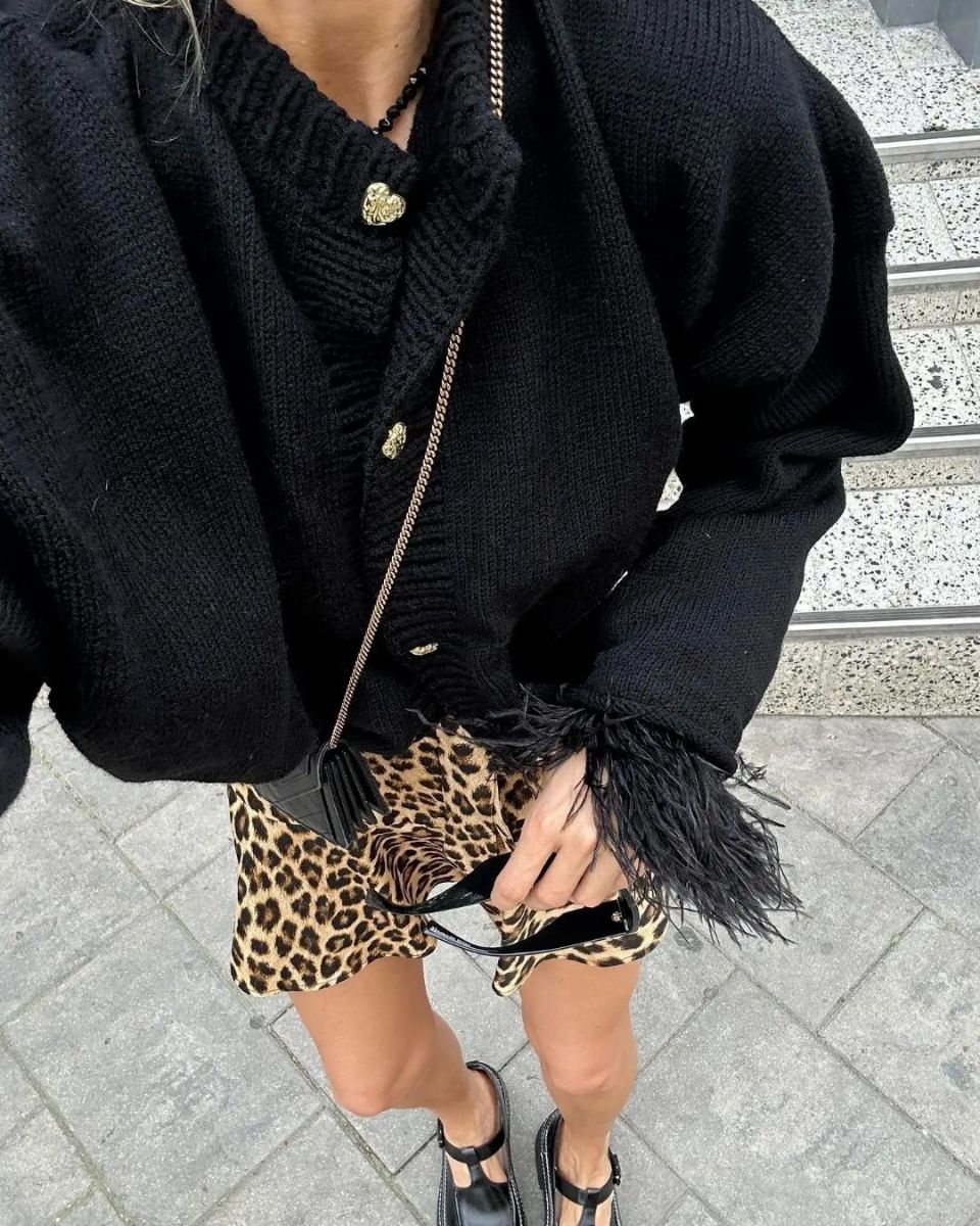 Cardigan Femme Boutons et Manches Tombantes