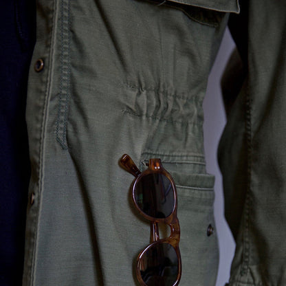 Veste Parka Militaire Homme avec Décoration Métal et Bouteilles d'Eau - PanierRoyale