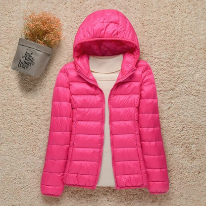 Veste Matelassée Femme Légère Capuche Fonctionnelle Coupe Ajustée