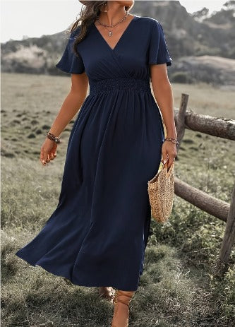 Robe Féminine Manches Bouffantes Col V