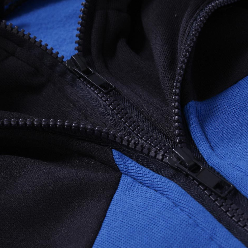 Haut à Capuche Zippé