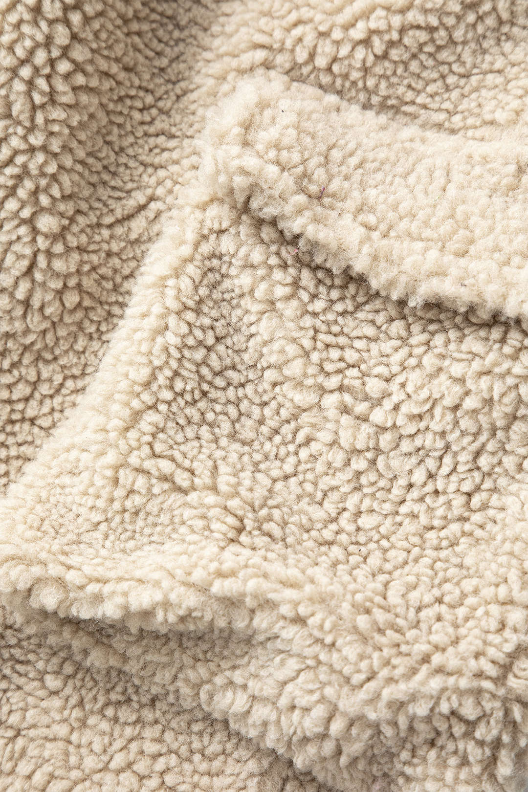 Combinaison Teddy Douce avec Pantalon et Veste Courte
