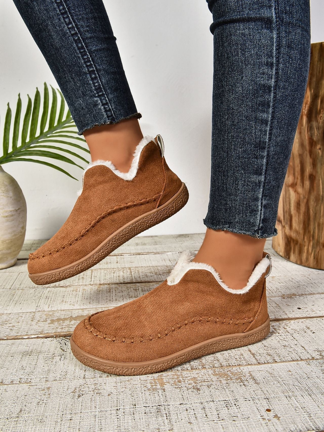 Chaussons Femmes Peluche Chauds et Confortables