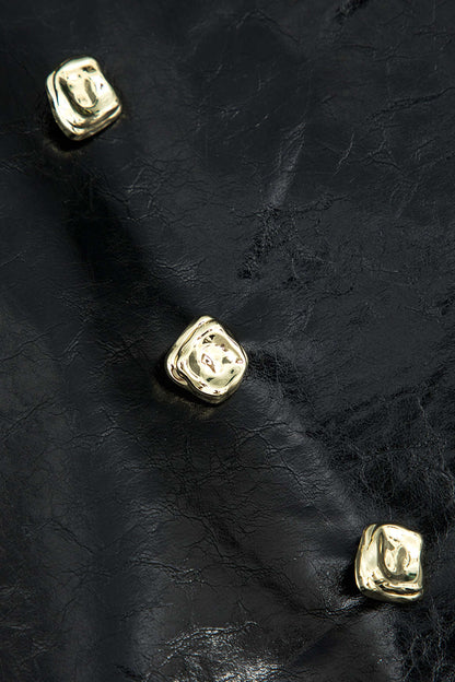 Robe Mini en Cuir Noir Élégante avec Boutons Dorés