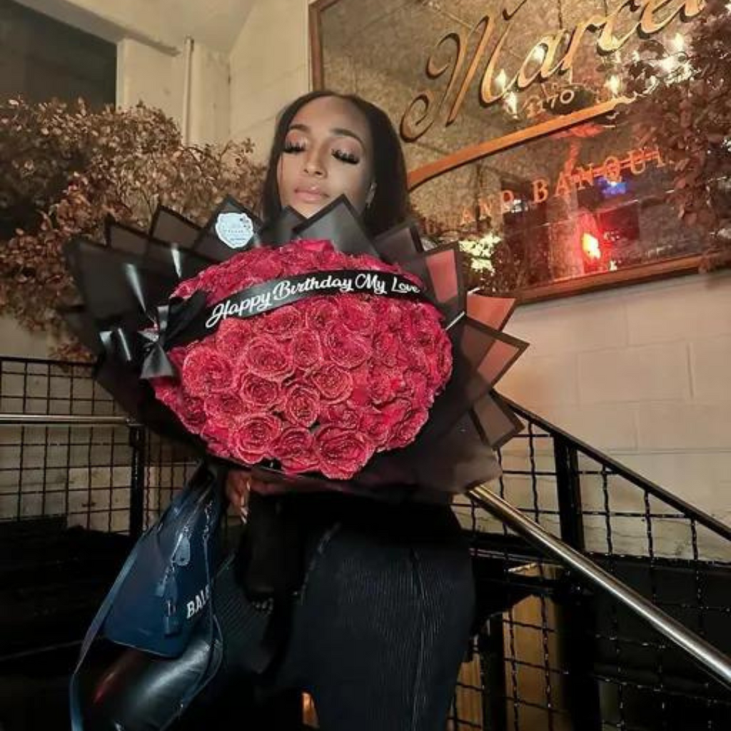 Guirlande de Lumières LED Roses Décoratives - PanierRoyale
