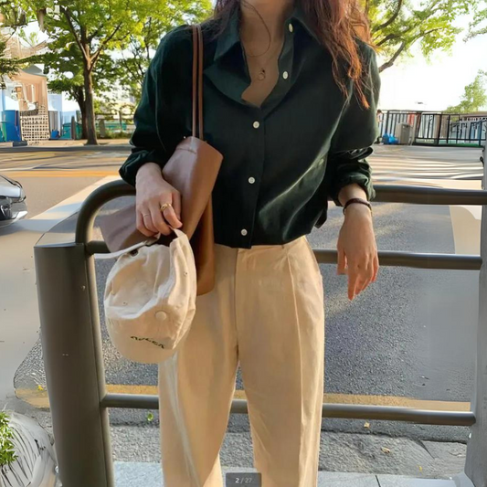Blouse Femme Satin Élégante à Boutons, Confortable et Classique - BerlinGlamour