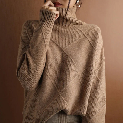 Pull Femme Long à Col Roulé Doux et Élégant