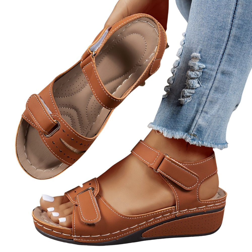 Sandales Été Bout Ouvert avec Sangle Réglable devient : Sandales Tropéziennes Bout Ouvert avec Sangle Ajustable
