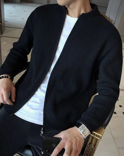 Pull en maille pour homme col montant à fermeture éclair