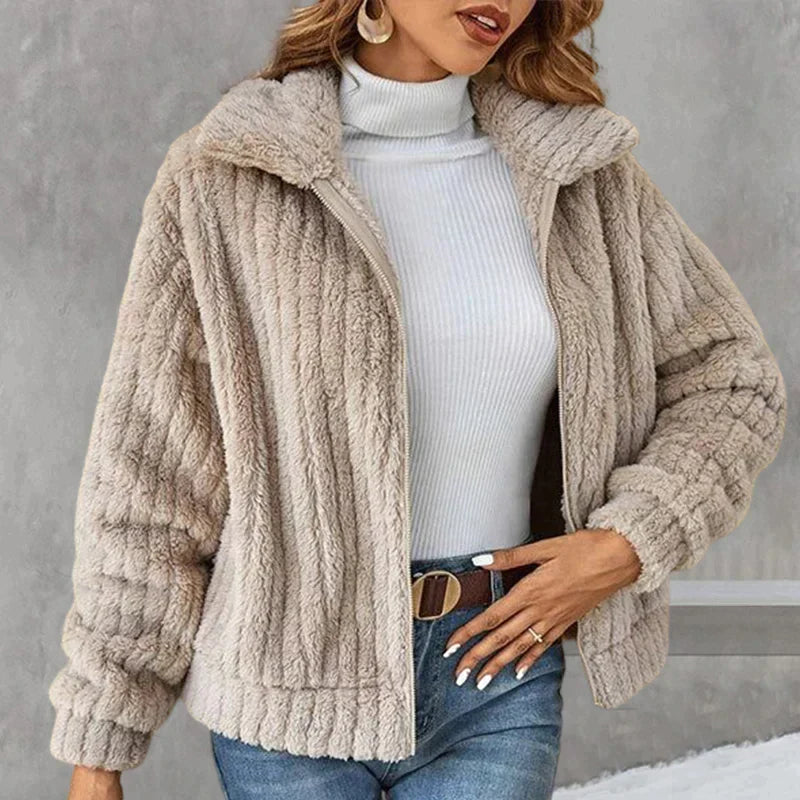 Veste Fleece Femme Douce et Élégante