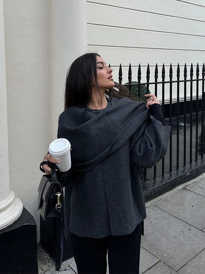 Cape Femme Élégant en Laine Douce